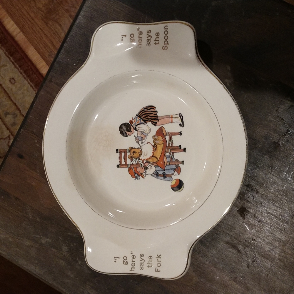 Vintage (1936)Childs Dinner Plate